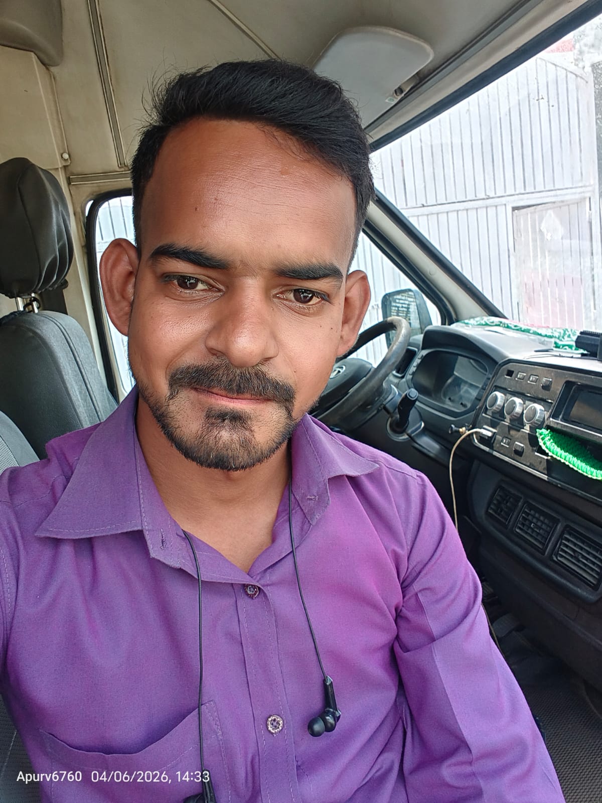 Apruv kumar